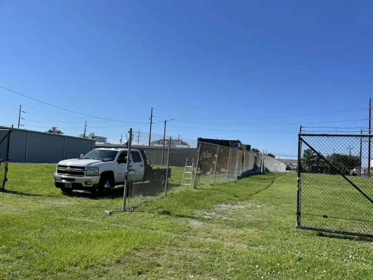 Professional Fence Repair