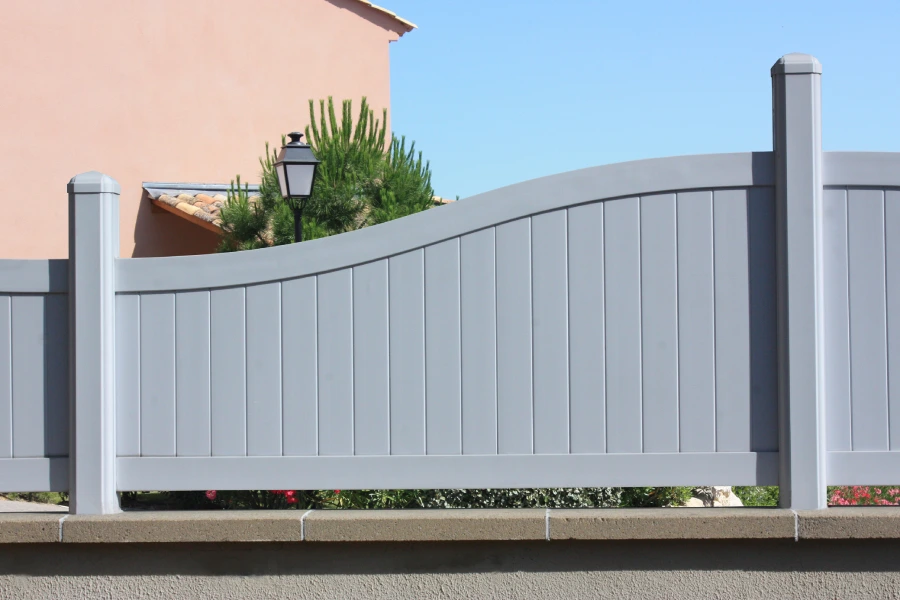 Vinyl Fence Installation